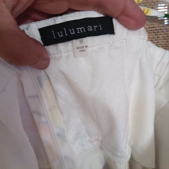 Lulumari Floral Pattern Midi Sundress Size M - Picture 11 of 12